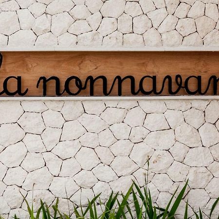 Villa Nonnavana - 12-Minute Walk To Batu Bolong Beach Canggu Exterior foto